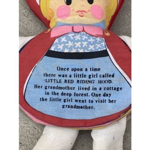 Vintage 1979 Dan-Dee Imports Little Red Riding Hood Flip Story Cloth Doll Book - Picture 2 of 9